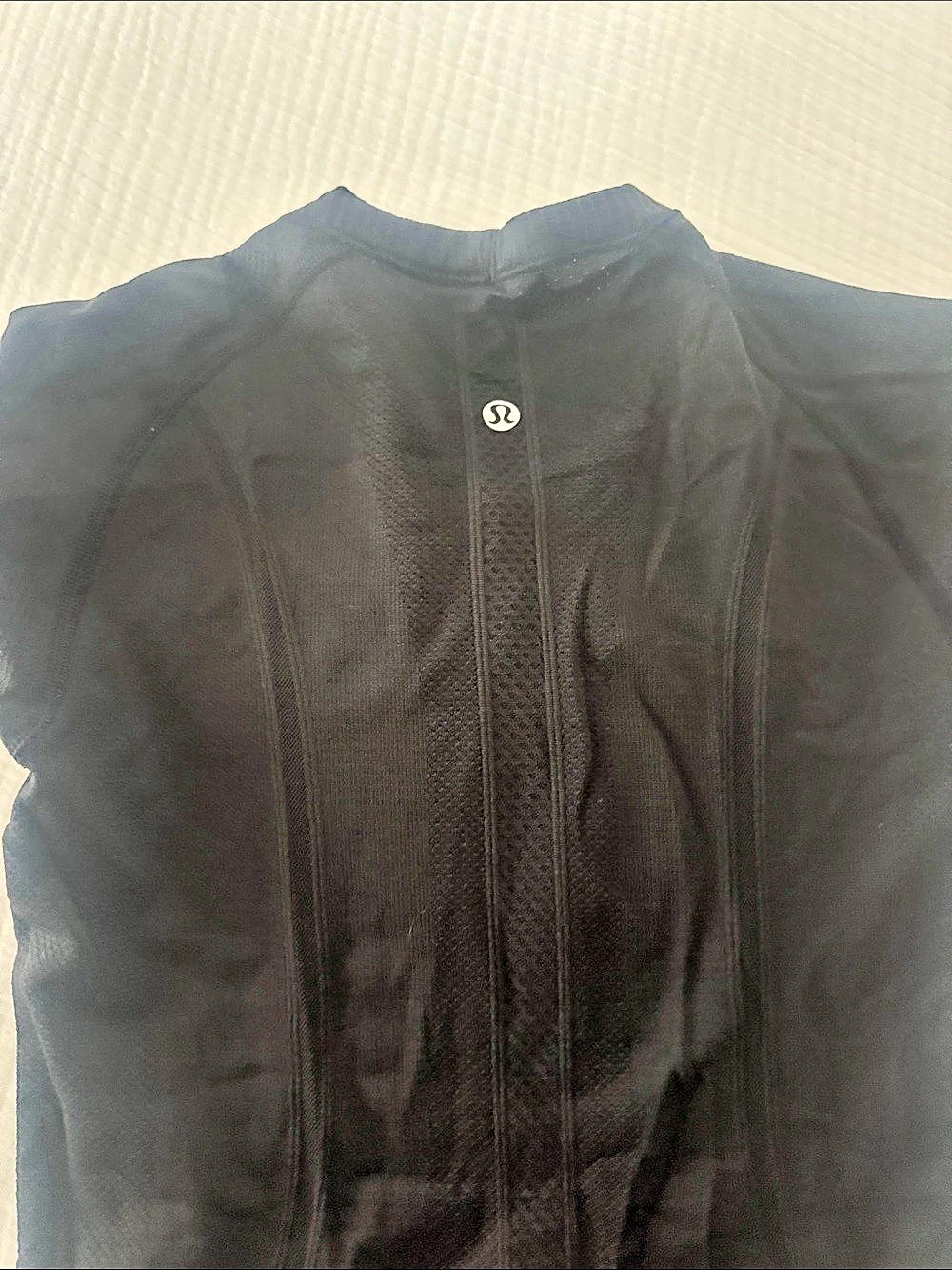 lululemon Swiftly Tech Short-Sleeve Shirt Black - Picture 2 of 3